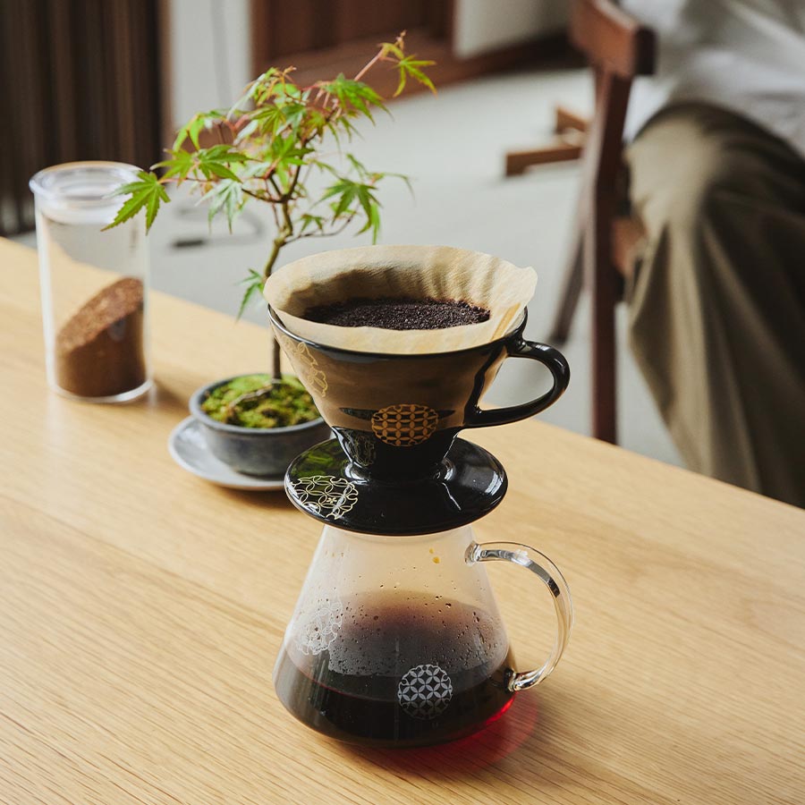 Hario AYA Series Ceramic V60 Dripper 02 Shippou - Waltberg Kaffee