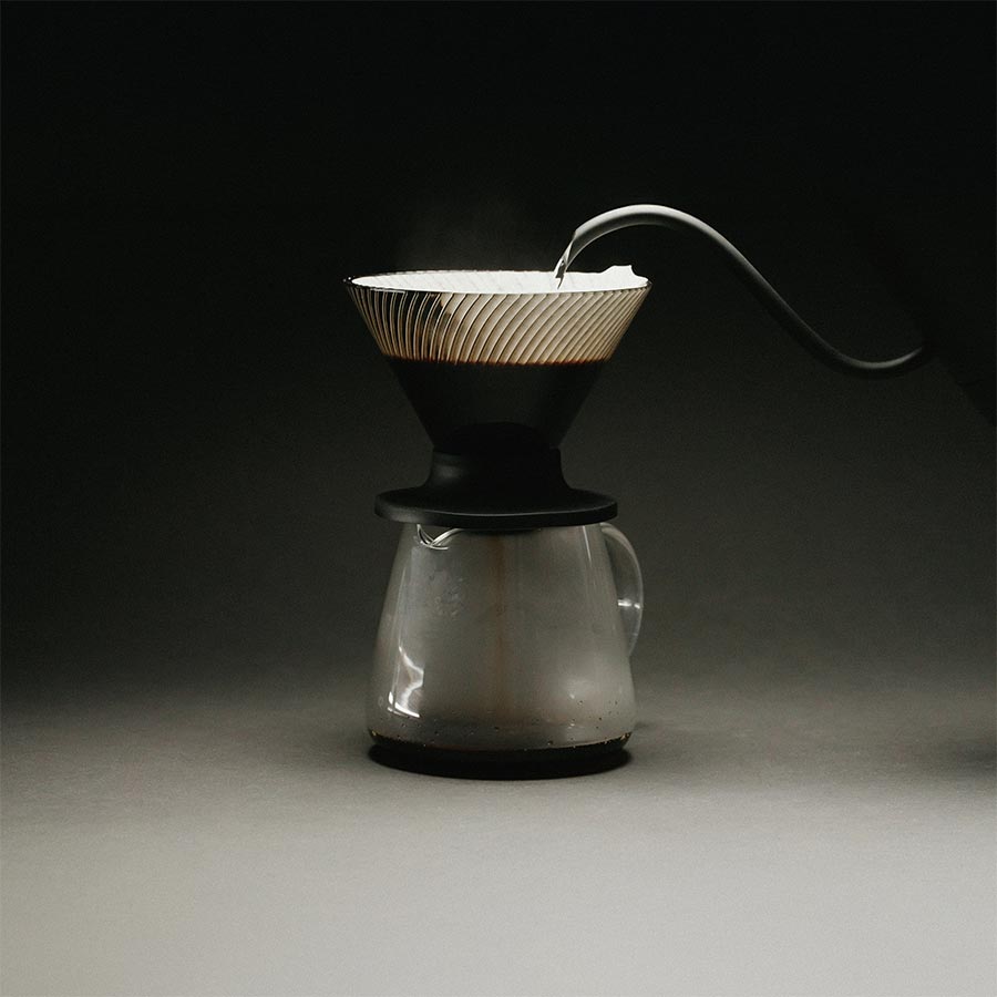 Hario V60 Dripper NEO 02