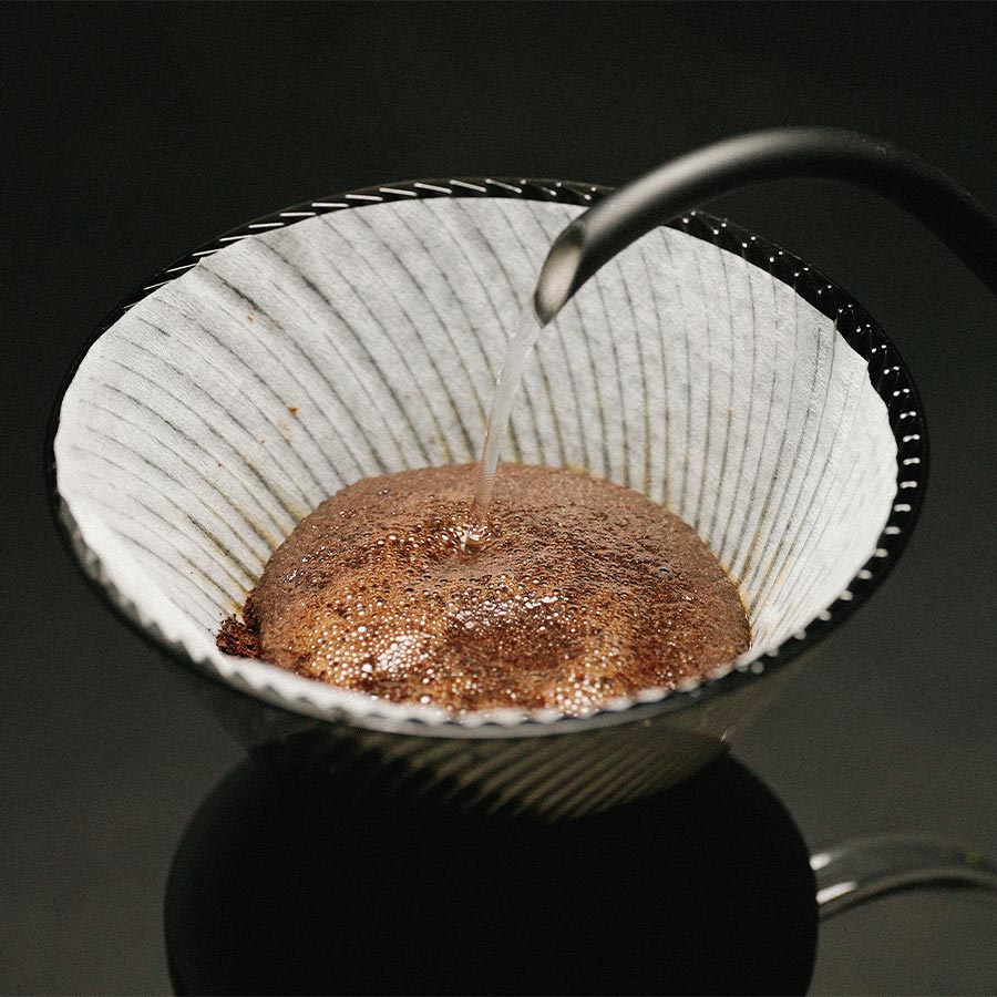 Hario V60 Dripper NEO 02