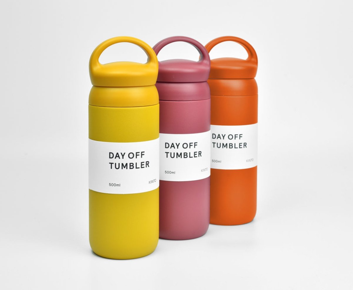 Kinto Day Off Travel Tumbler – 500 ml Vakuum-Isolierte Flasche