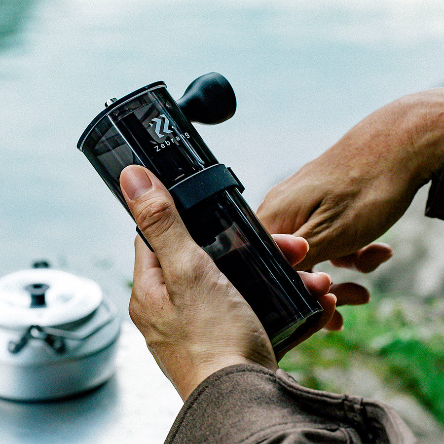 Hario Zebrang Outdoor Ceramic Kaffeemühle - Waltberg Kaffee